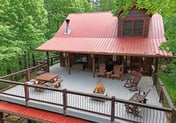 Elegant Escape Luxury 3BR Cabin w/ Firepits & Decks | Cherry Log GA