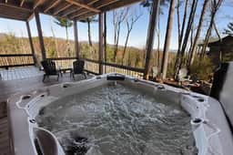 Mountain Oasis | 3BR Pet-Friendly Cabin Rental | Blue Ridge GA | Mountain Views & Hot Tub