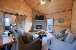 Rustic Moose Retreat | 4BR Cabin Near Blue Ridge & Ocoee | Hot Tub, Views & Pets - Image 4