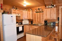 Trail`s End- Blue Ridge, GA- Hot tub, Wi-Fi, Pool Table, Pets