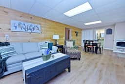 Songbird Bluff • Views • Hot Tub • Game Room - Image 5