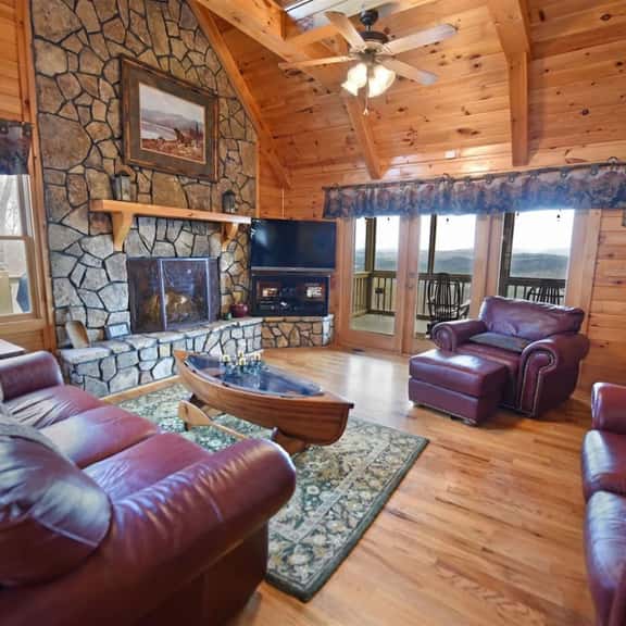 Point of View-Amazing Views-Hot Tub- Pool Table-Wi-Fi-Firepit-Gas Fireplace - Image 1