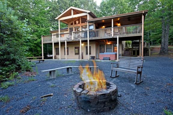 Denali | 5br + Casita- Pet Friendly Blue Ridge Cabin Rental with Mountain View and Hot Tub